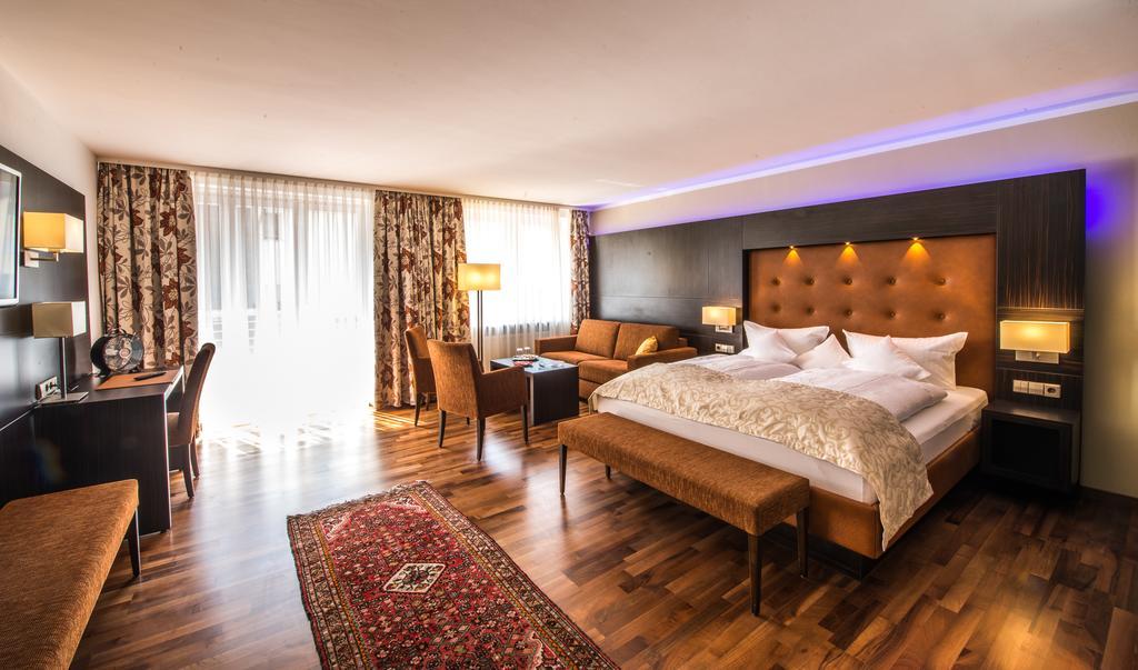 Hotel Am Yachthafen Konstancja Zewnętrze zdjęcie