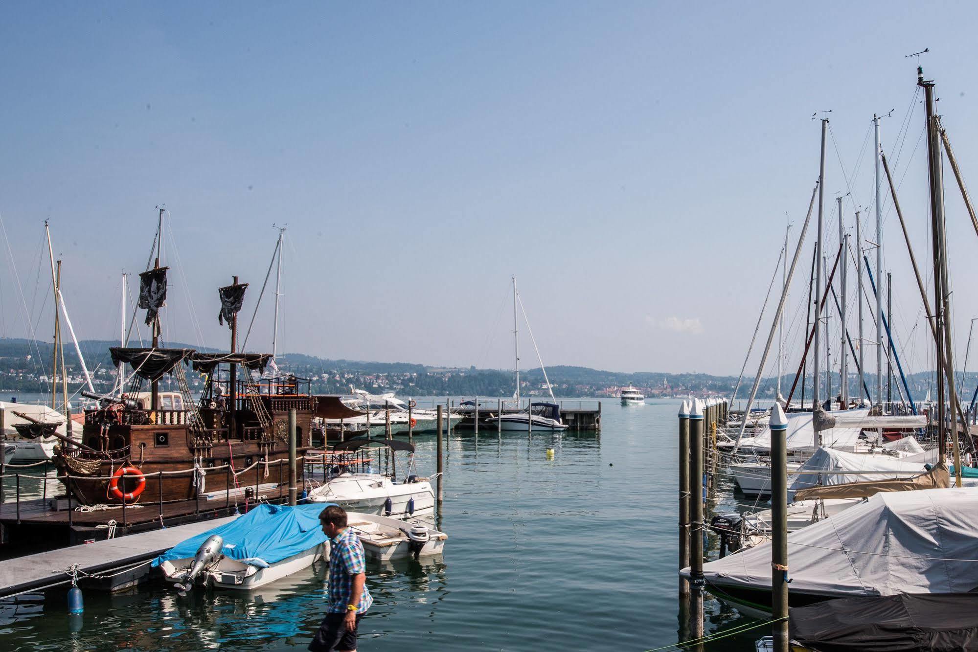 Hotel Am Yachthafen Konstancja Zewnętrze zdjęcie